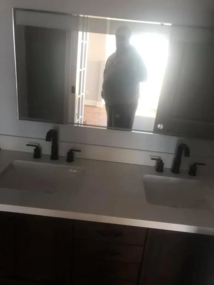 Double bathroom vanity with mirror